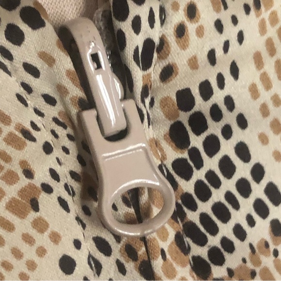 ♥Sale♥ Stunning Leopard and Lace Reversible Skirt 14 - Picture 7 of 14